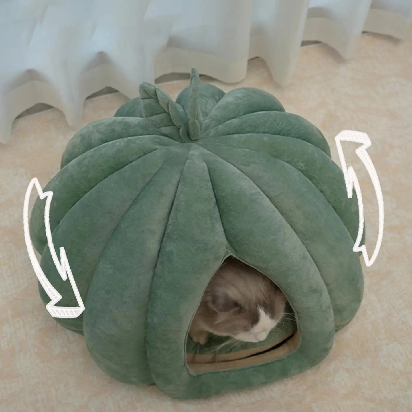 Pumpkin Cat House Bed
